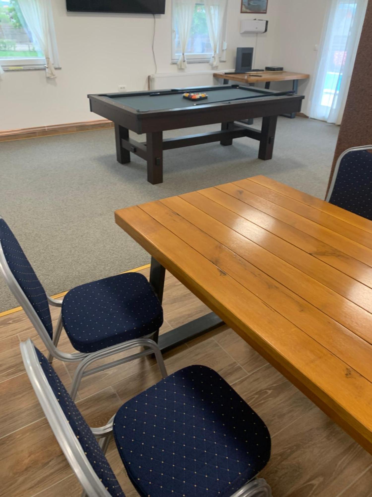 Apartmani Albatros Perusic Esterno foto