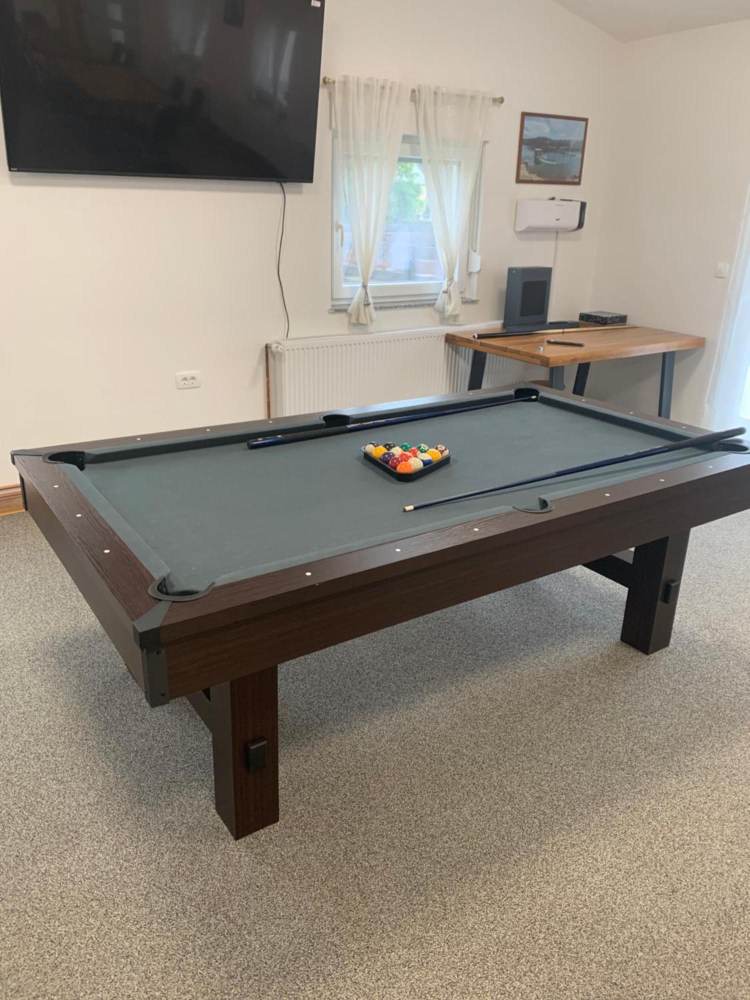 Apartmani Albatros Perusic Esterno foto